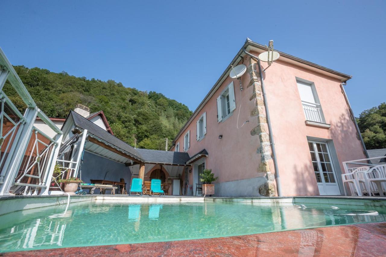 Maison Ainerak Gite A Sainte Engrace La Pierre Saint Martin Exterior foto